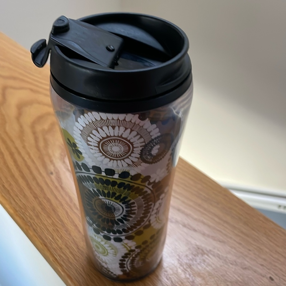 Vera Bradley insulated travel mug. Good condition